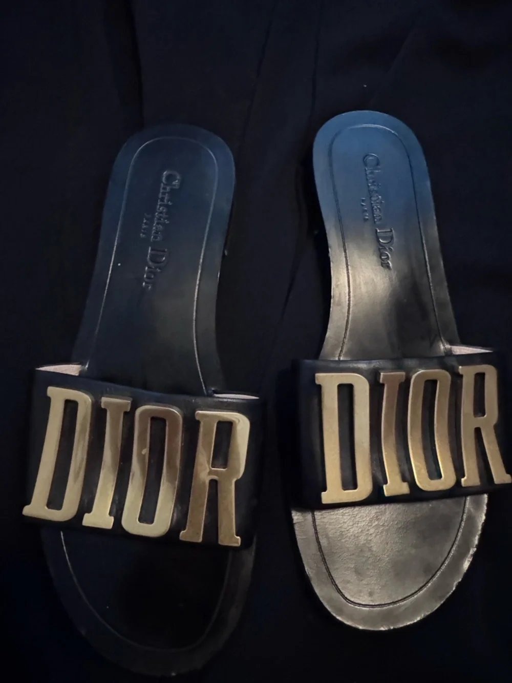 Dior Sandals with Gold Logo - Picture 2 of 3